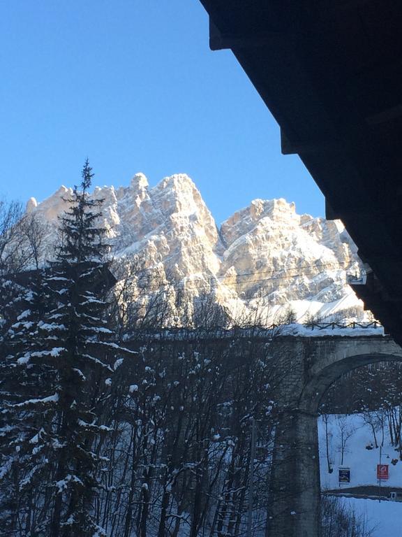 Meuble Villa Neve Cortina d'Ampezzo Ngoại thất bức ảnh