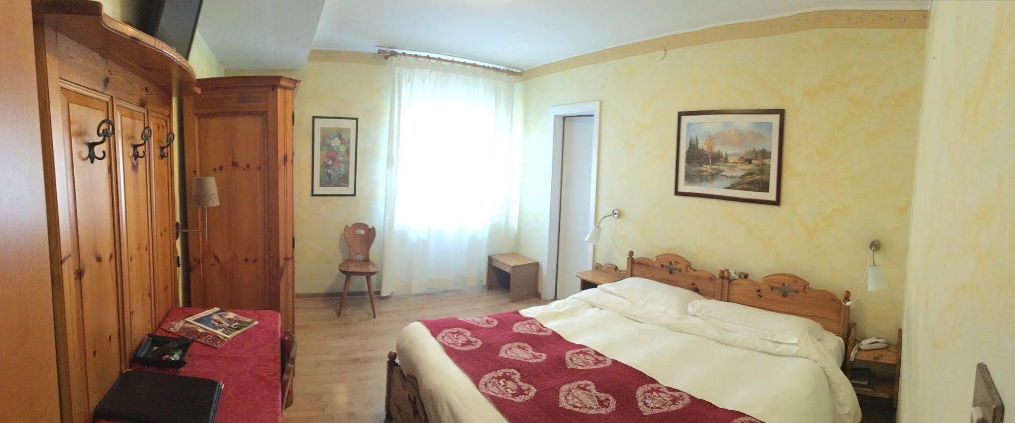 Meuble Villa Neve Cortina d'Ampezzo Ngoại thất bức ảnh