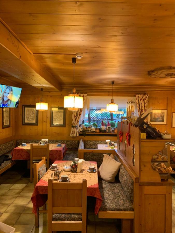 Meuble Villa Neve Cortina d'Ampezzo Ngoại thất bức ảnh